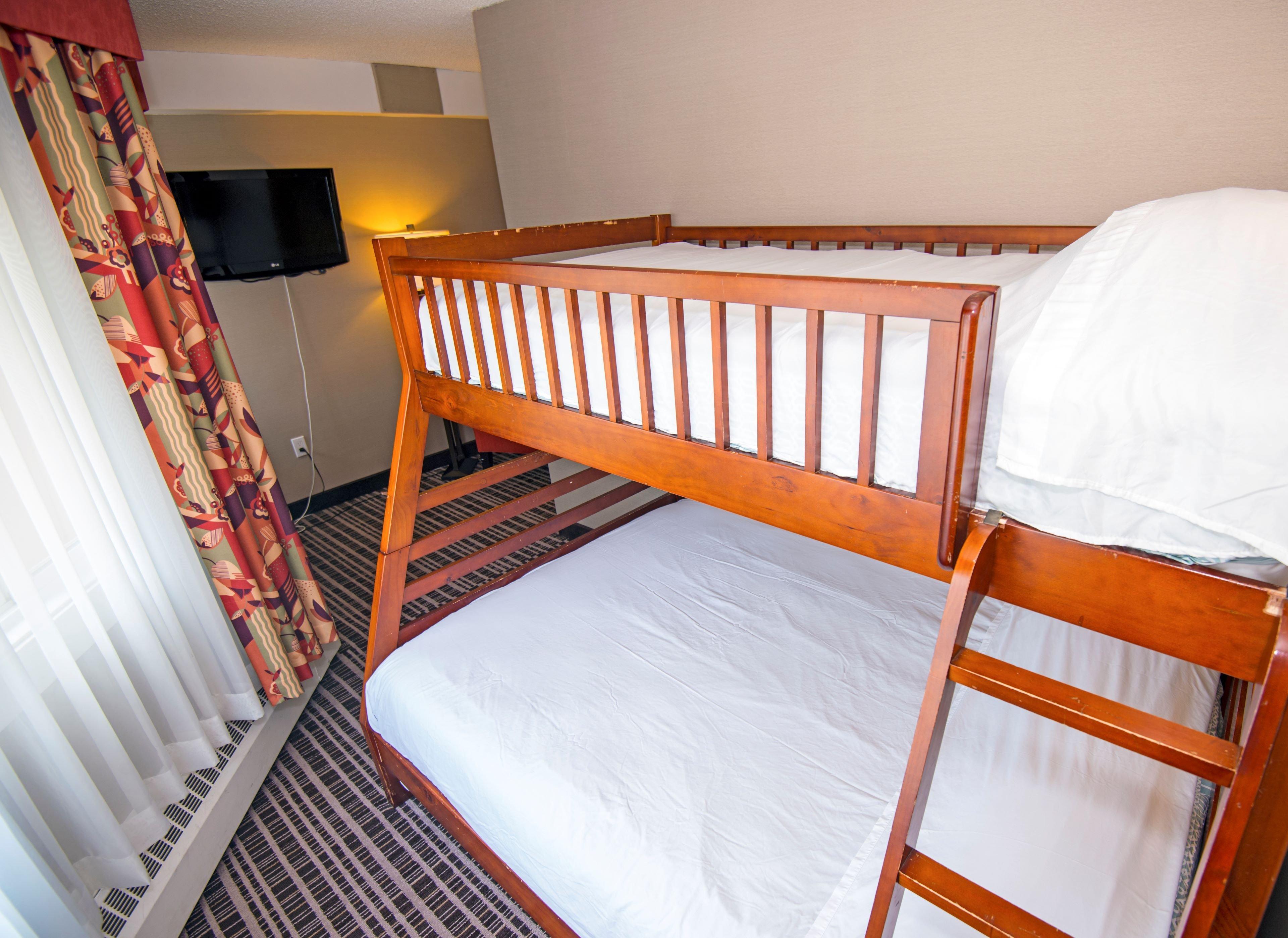 Holiday Inn Express Red Deer By Ihg Exterior foto